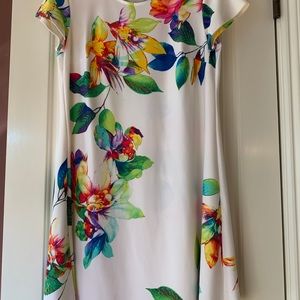 Bo & Nic tropical tshirt style dress
